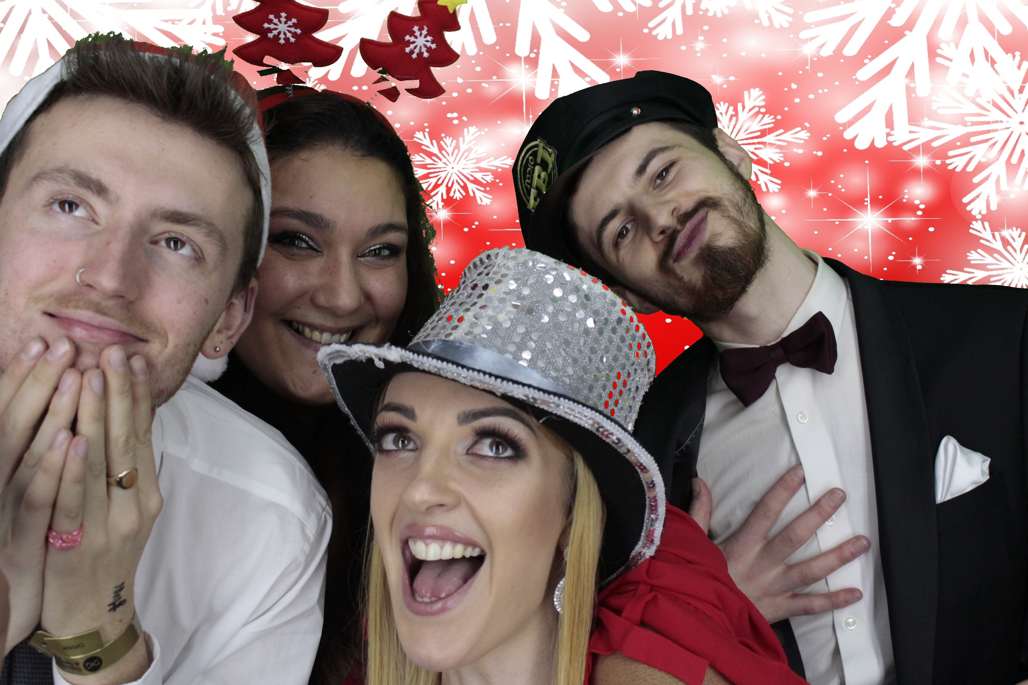 Domestic and General Christmas Party 2019 | View more photos from the event at gallery.myphotoboothexperience.co.uk/u/MyPhotoBoothExperienceLtd/Domestic-and-General-Christmas-Party-2019